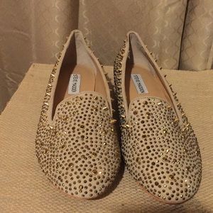 Steve Madden studded gold flats